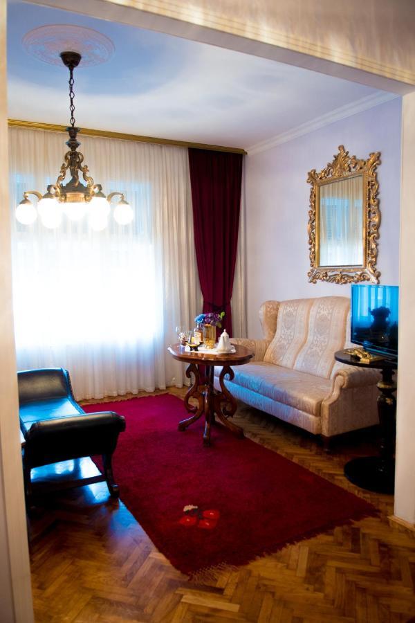 2 On Seven Apartment Zagreb Luaran gambar
